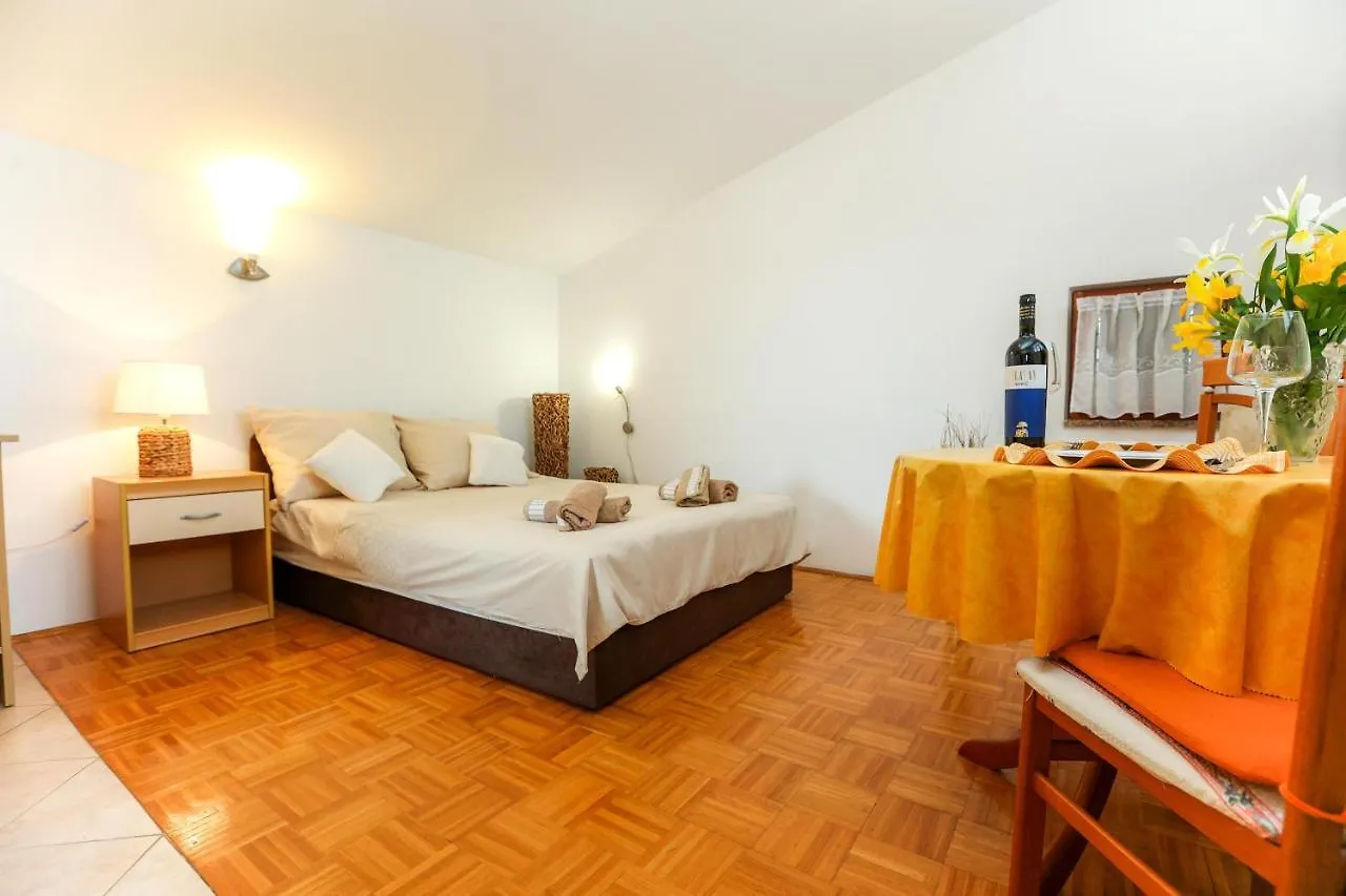 Luxury Apartment Sandra Zadar 0*,  Croatia