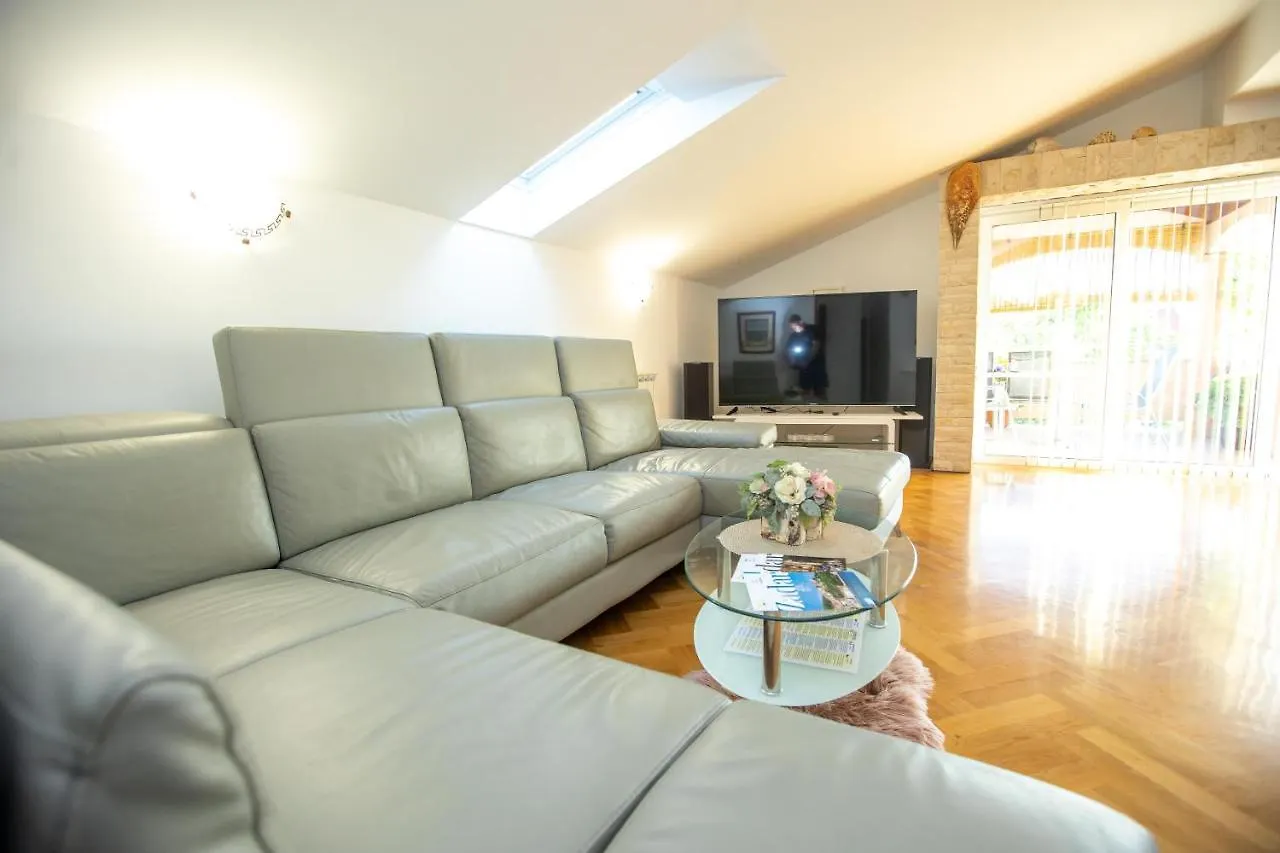 Luxury Apartment Sandra Zadar