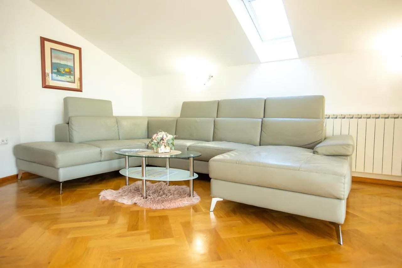 Luxury Apartment Sandra Zadar