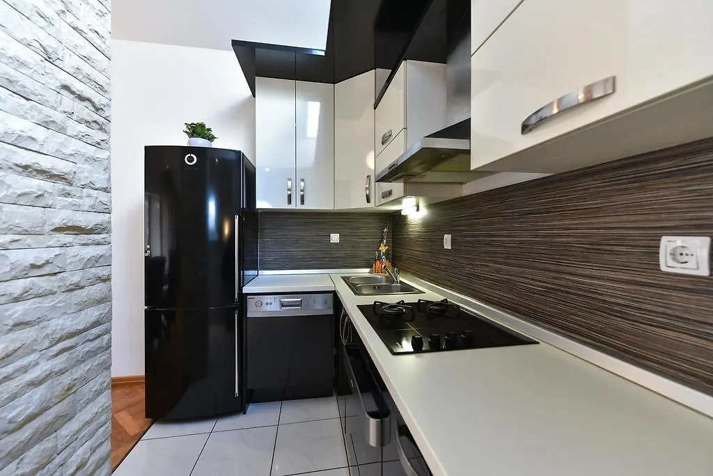 Luxury Apartment Sandra Zadar 0*,